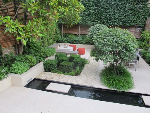 An assymetrical design works well in an urban garden