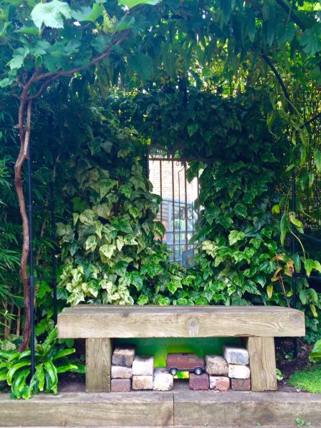 Railway sleeper bench