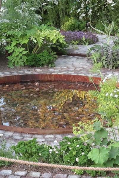 Contemporary garden ponds designs #gardendesign #backyard