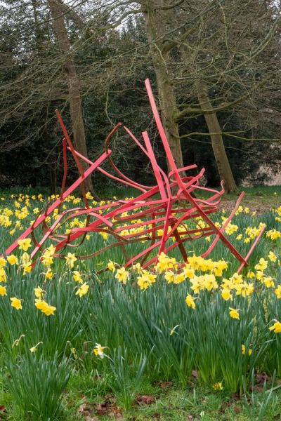 Sculpture in Doddington Place Gardens