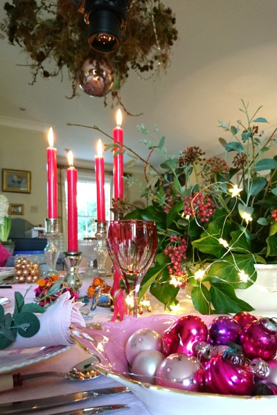 Jewel pinks and purples for gorgeous Christmas table decorations