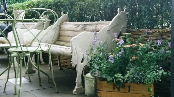 Roof garden bench at the Ham Yard Hotel